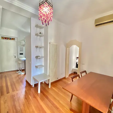 C&l Apartment, In Coorte Milanese, Silenziosa E Nel Cuore Della Citta Di Milano, Duomo, Rho Fiera E Stadio San Siro 아파트