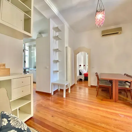 C&l Apartment, In Coorte Milanese, Silenziosa E Nel Cuore Della Citta Di Milano, Duomo, Rho Fiera E Stadio San Siro Apartment Milan