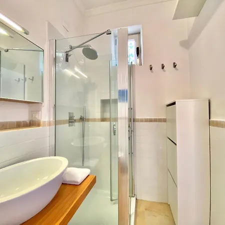 아파트 C&l Apartment, In Coorte Milanese, Silenziosa E Nel Cuore Della Citta Di Milano, Duomo, Rho Fiera E Stadio San Siro 밀라노